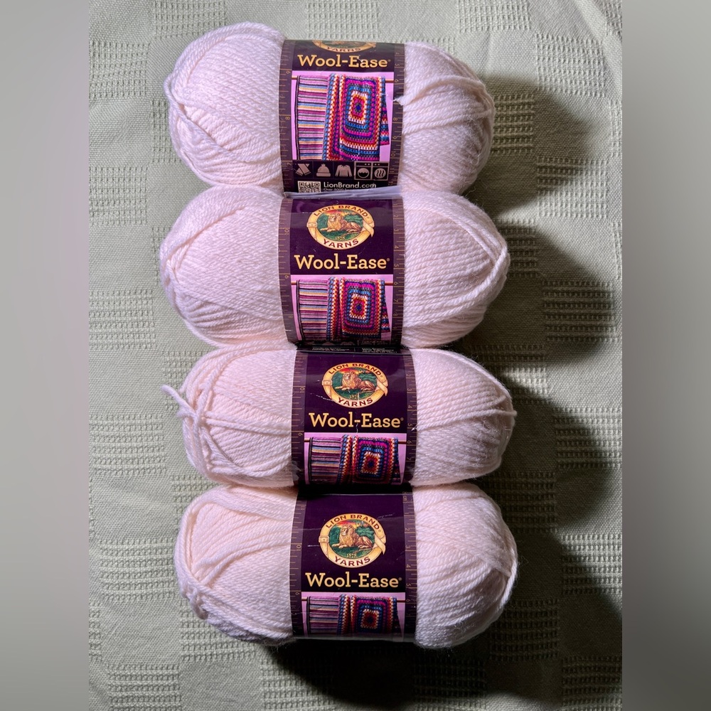 🧶 Lion Brand Wool-Ease Yarn - Acrylic/Wool Blend in FISHERMAN, 4 skeins 🧶 NWT